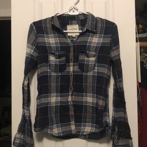 Abercrombie classic blue plaid button down shirt